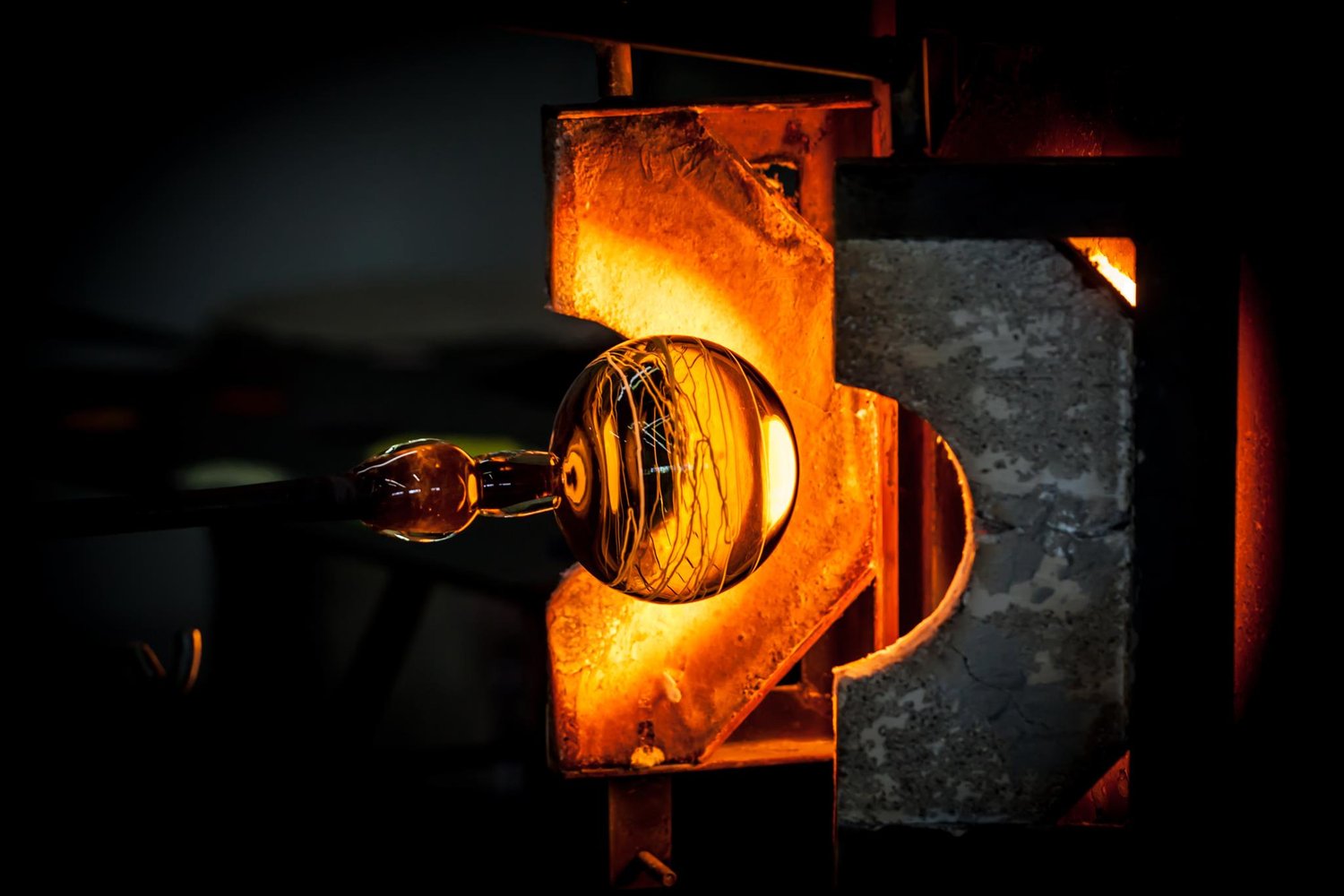 Glassmaking process in the hot shop